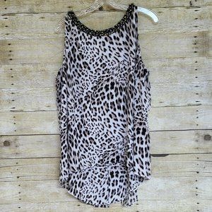 EUC Jennifer Lopez White & Black Leopard Print Jewel Neckline Sleeveless Top 1X